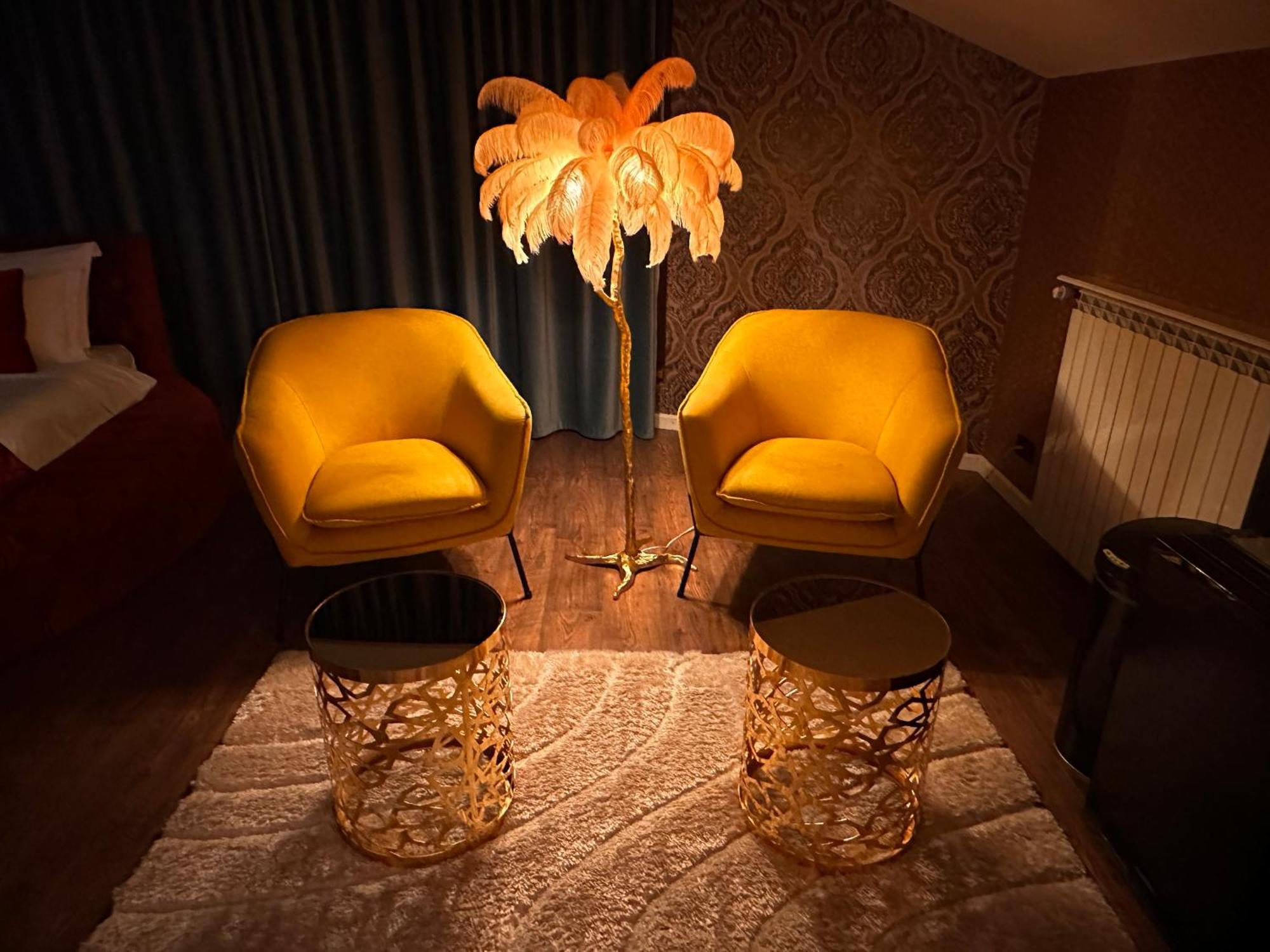 The Residence Central Jacuzzi Boutique (Adults Only) كلوج-نابوكا المظهر الخارجي الصورة