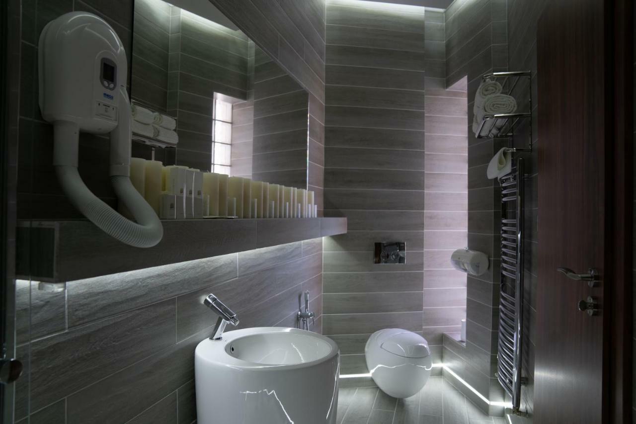 The Residence Central Jacuzzi Boutique (Adults Only) كلوج-نابوكا المظهر الخارجي الصورة